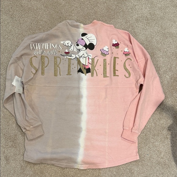 Disney - Picture 8 of 9